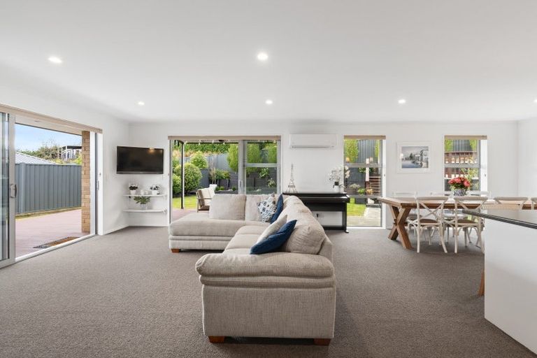 Photo of property in 35 Irwin Logan Drive, Mosgiel, 9024