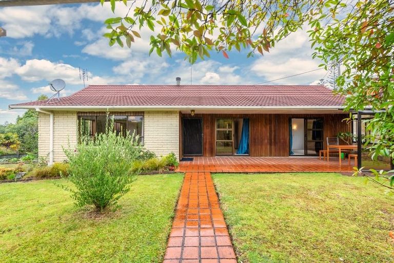 Photo of property in 232a Old Titirangi Road, Titirangi, Auckland, 0604