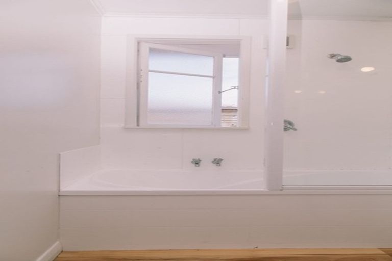 Photo of property in 131 Howick Road, Redwoodtown, Blenheim, 7201