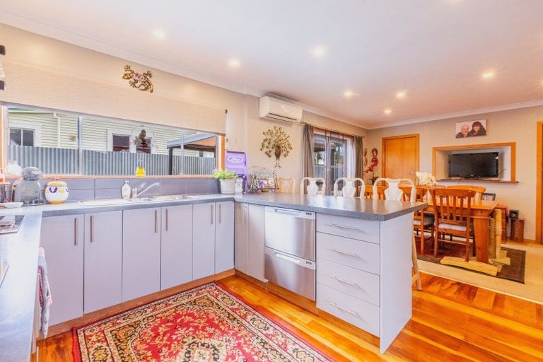 Photo of property in 22 Latham Street, Napier South, Napier, 4110