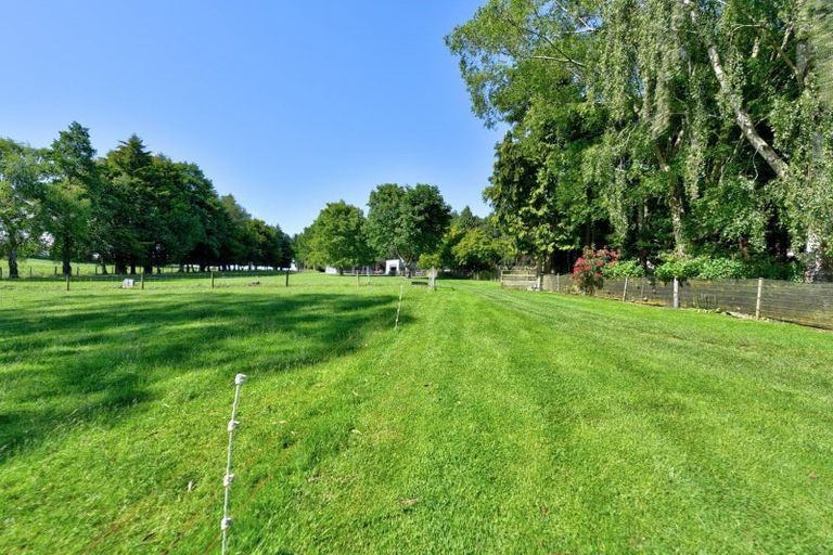 Photo of property in 129 Mataura Island Fortrose Road, Mataura Island, Wyndham, 9891