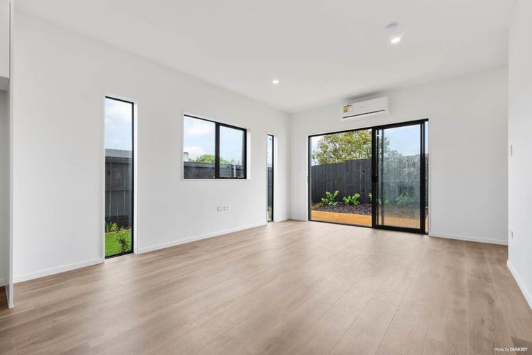 Photo of property in 13c Von Sturmer Street, Mangere East, Auckland, 2024
