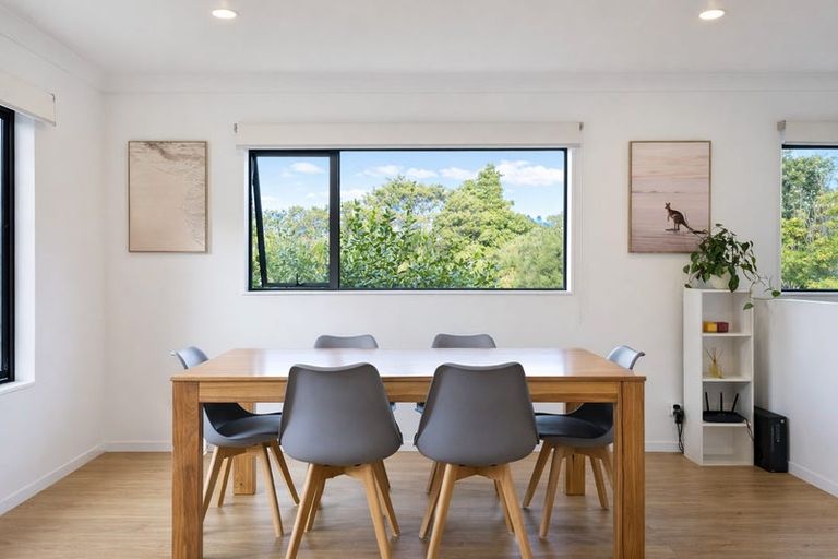 Photo of property in 49a Flaxdale Street, Birkdale, Auckland, 0626