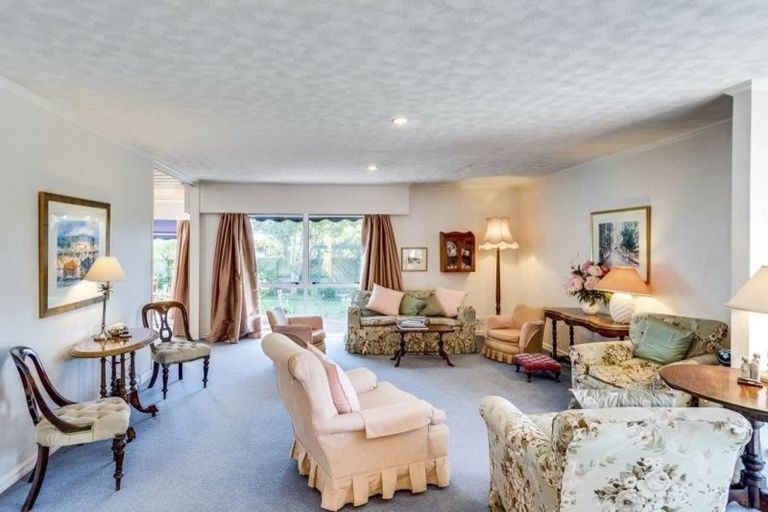 Photo of property in 43-45 Mount Herbert Road, Waipukurau, 4200