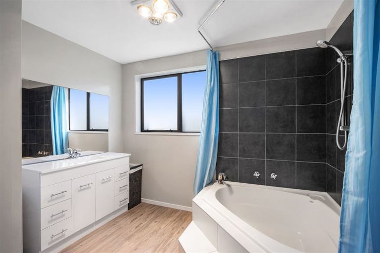 Photo of property in 65 Westlake Drive, Halswell, Christchurch, 8025