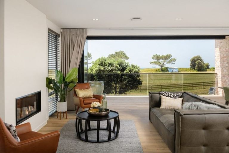 Photo of property in 5 Haneanea Way, Papamoa Beach, Papamoa, 3118