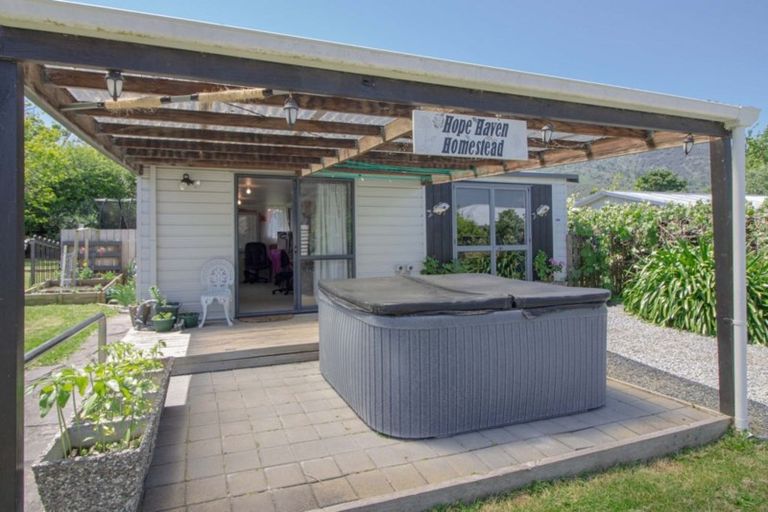 Photo of property in 132 Centennial Avenue, Te Aroha, 3320