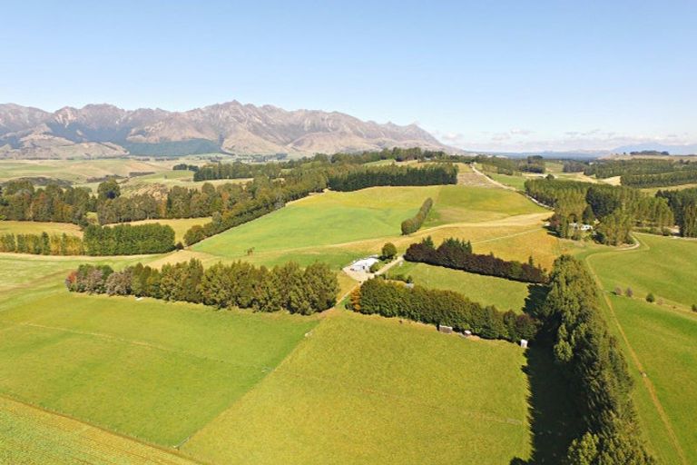 Photo of property in 691 Gillespie Road, Whare Creek, Te Anau, 9679