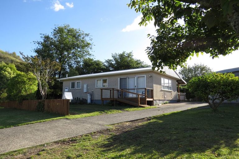 Photo of property in 43 Kirk Crescent, Kawerau, 3127