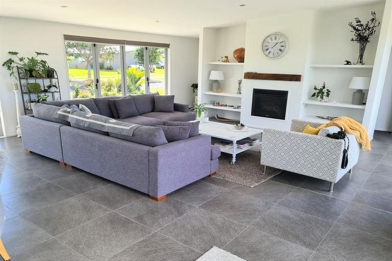 Photo of property in 109 Harbour Drive, Matarangi, Whitianga, 3592