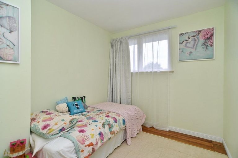 Photo of property in 27 Kings Avenue, Waikuku Beach, 7402
