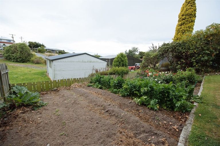 Photo of property in 75 Wilson Road, Balclutha, 9230