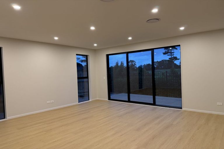 Photo of property in 35 Puia Street, Papatoetoe, 2025