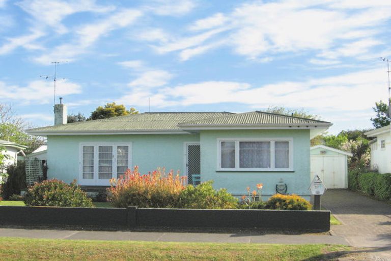 Photo of property in 57 Abbott Street, Te Hapara, Gisborne, 4010