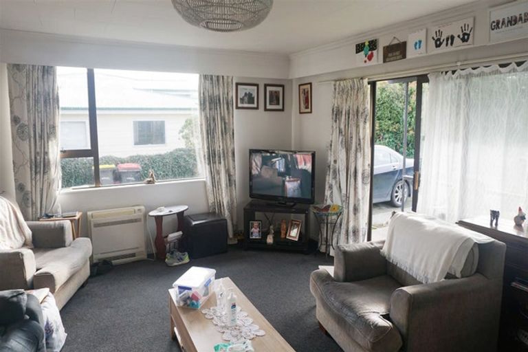 Photo of property in 19 Raglan Street, Wyndham, 9831