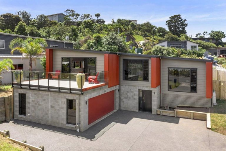 Photo of property in 14 Robertson Street, Raglan, 3225