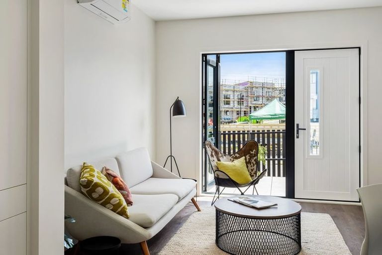 Photo of property in 30 Long George Drive, Totara Park, 2019