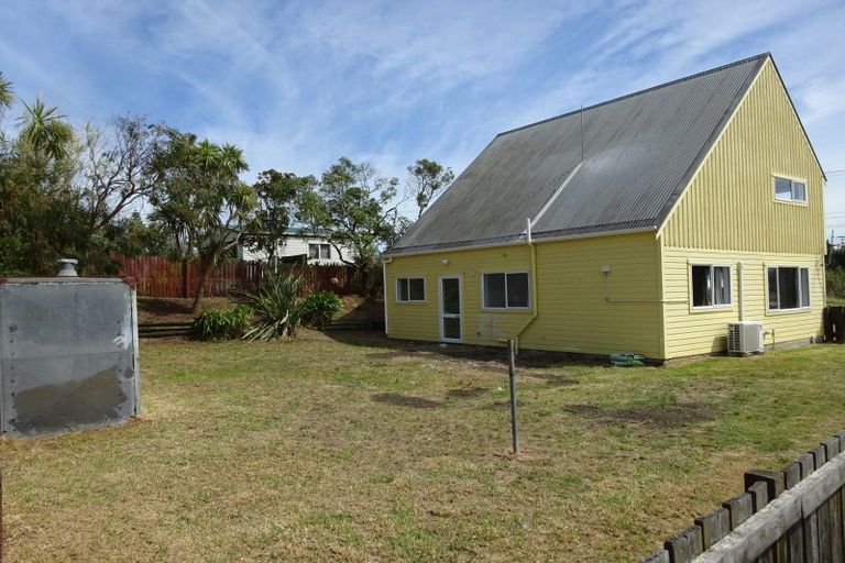 Photo of property in 113 Koputara Road, Himatangi Beach, Foxton, 4891
