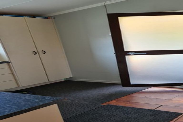 Photo of property in 33 Woodridge Drive, Woodridge, Wellington, 6037