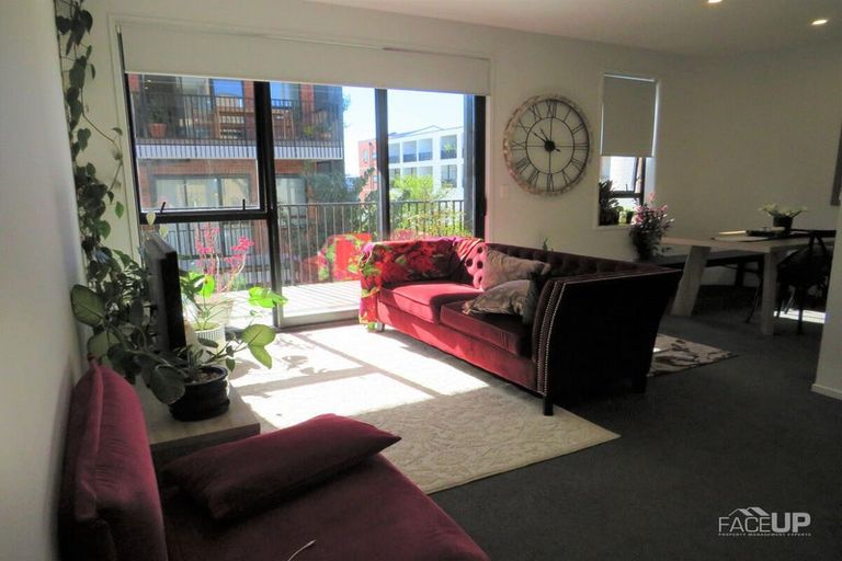 Photo of property in 105/77 Hobsonville Point Road, Hobsonville, Auckland, 0616