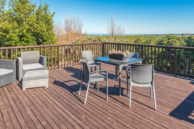 Photo of property in 22 West Way, Durie Hill, Whanganui, 4500