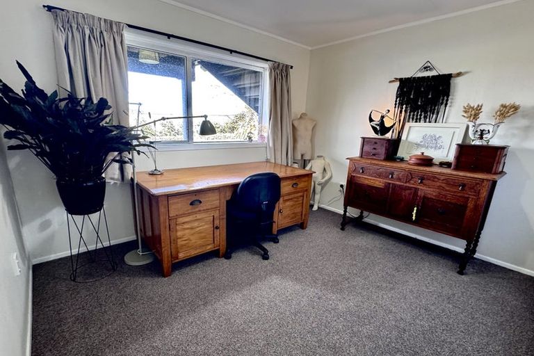 Photo of property in 35 Bedford Street, Patea, 4520