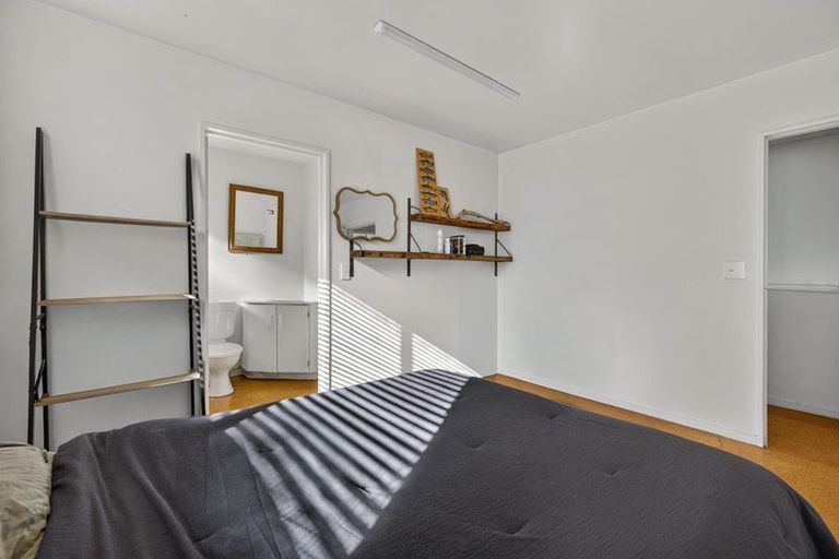 Photo of property in 225a Fernhill Road, Sunshine Bay, Queenstown, 9300