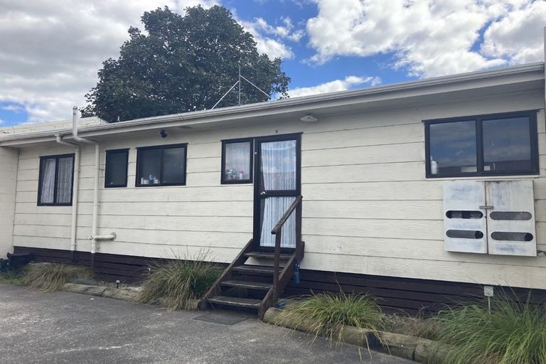 Photo of property in 5/19 Smiths Avenue, Papakura, 2110