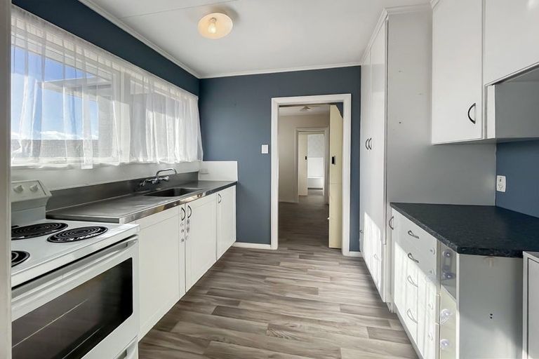 Photo of property in 8 Anakiwa Street, Kelvin Grove, Palmerston North, 4414