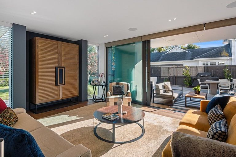 Photo of property in 19 Circuit Street, Merivale, Christchurch, 8052