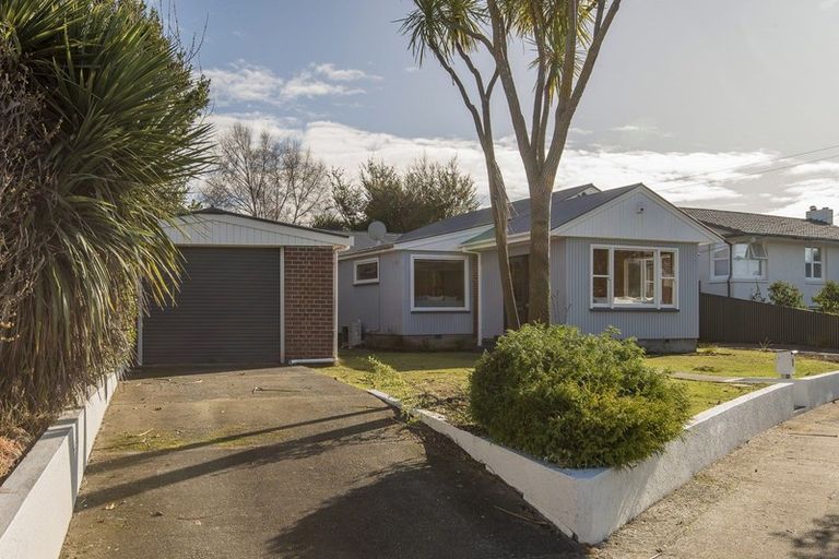 Photo of property in 3 Deloraine Street, Somerfield, Christchurch, 8024
