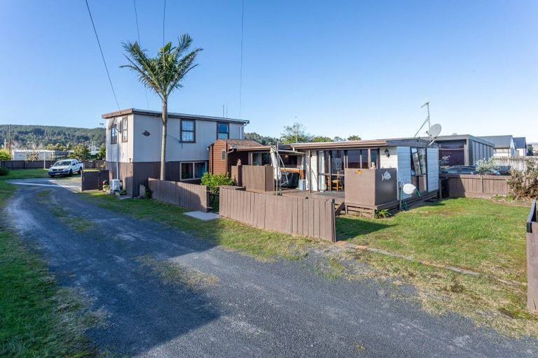 Photo of property in 116 Aickin Road, Whangamata, 3620
