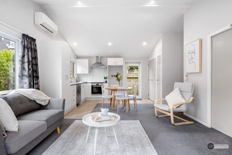 Photo of property in 136 Fraser Avenue, Johnsonville, Wellington, 6037