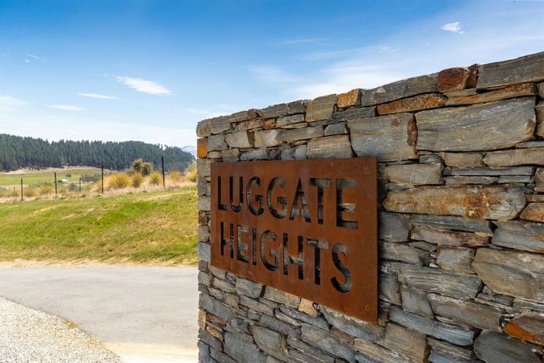 Photo of property in 4 Jackson Rise, Luggate, Cromwell, 9383