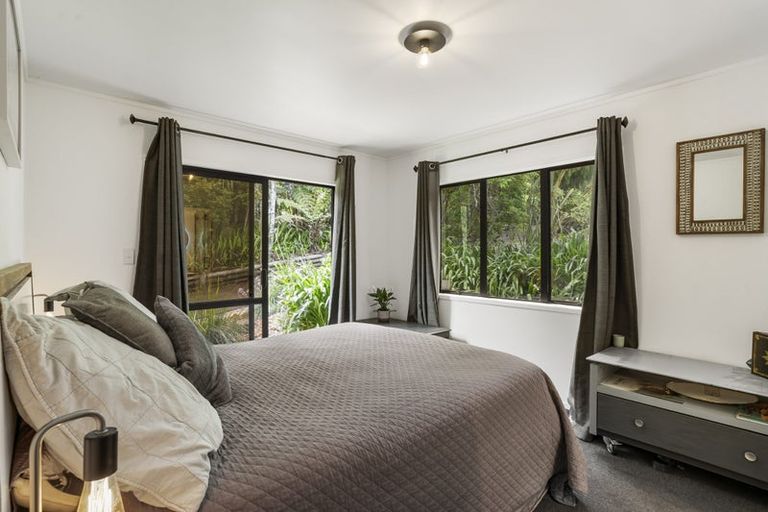 Photo of property in 43 Phillip Avenue, Glen Eden, Auckland, 0602