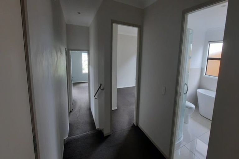Photo of property in 29 Riverstone Drive, Riverstone Terraces, Upper Hutt, 5018