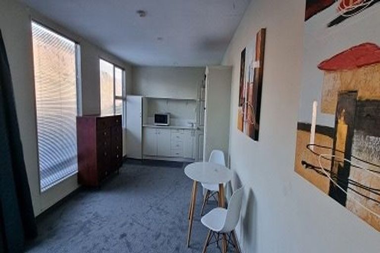 Photo of property in 3a Strawberry Lane, Fernhill, Queenstown, 9300