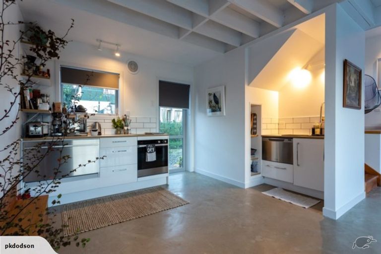 Photo of property in 10 Shropshire Street, Kingston, Athol, 9793