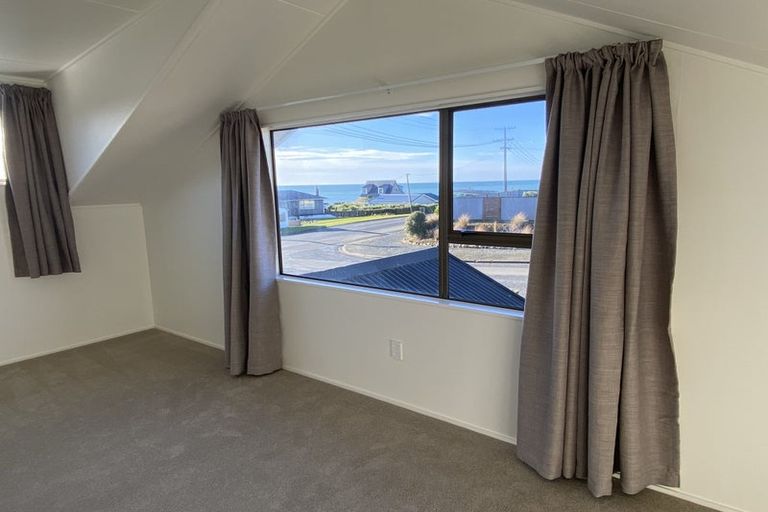 Photo of property in 2 Kamahi Street, Kaka Point, Balclutha, 9271