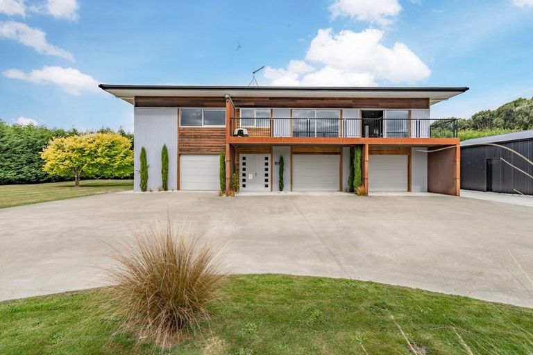 Photo of property in 156 Black Road, Otatara, Invercargill, 9879