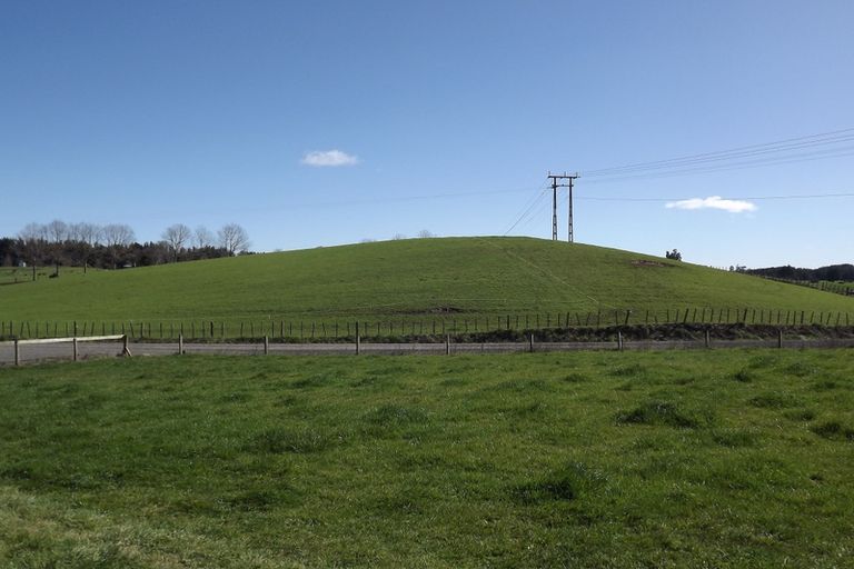 Photo of property in 9 Mangakino Road, Raglan, 3295