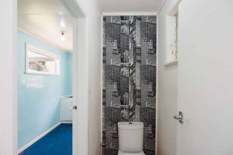 Photo of property in 7 Ruha Street, West End, Palmerston North, 4412