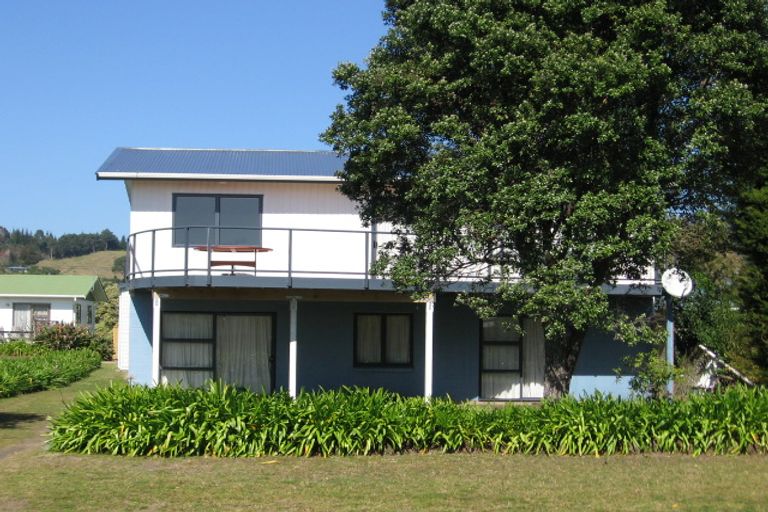 Photo of property in 118 Captain Cook Road, Cooks Beach, Whitianga, 3591