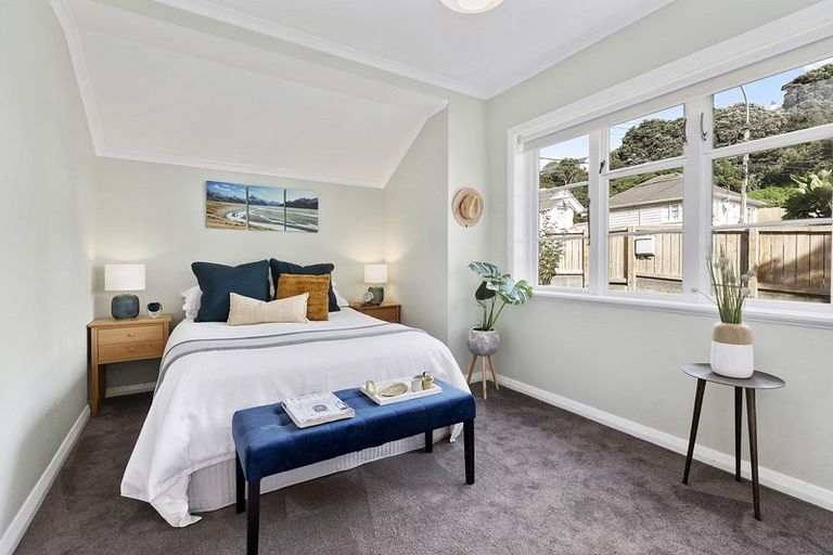 Photo of property in 69 Strathmore Avenue, Strathmore Park, Wellington, 6022