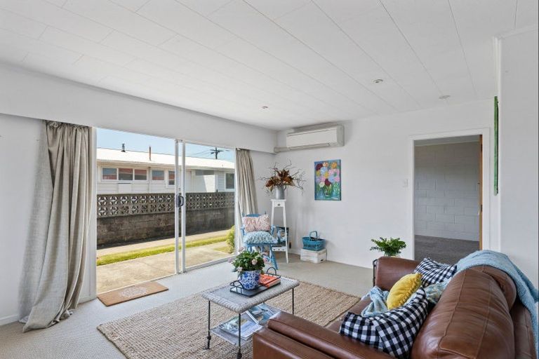 Photo of property in 2/13 Nugent Street, Bell Block, New Plymouth, 4312