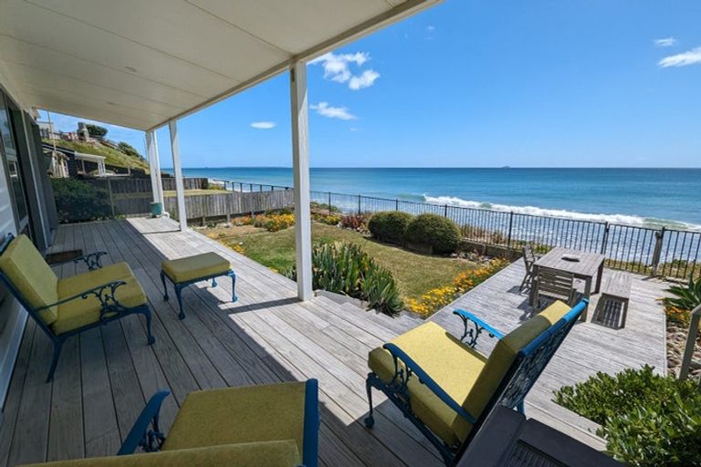 Photo of property in 355 Pukehina Parade, Pukehina, Te Puke, 3189