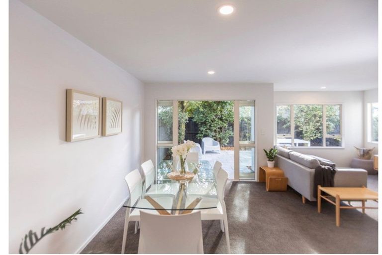 Photo of property in 2/437 Manchester Street, St Albans, Christchurch, 8014