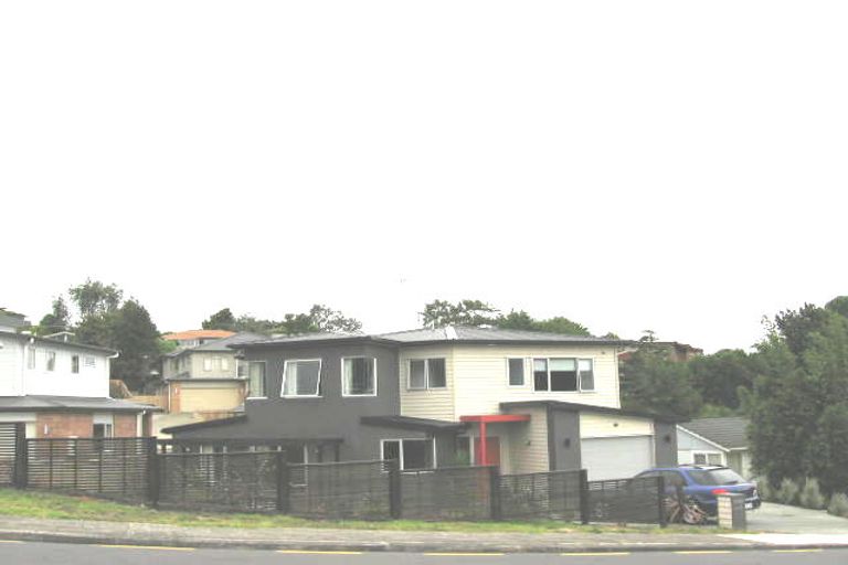 Photo of property in 27 Lyford Crescent, Sunnynook, Auckland, 0620