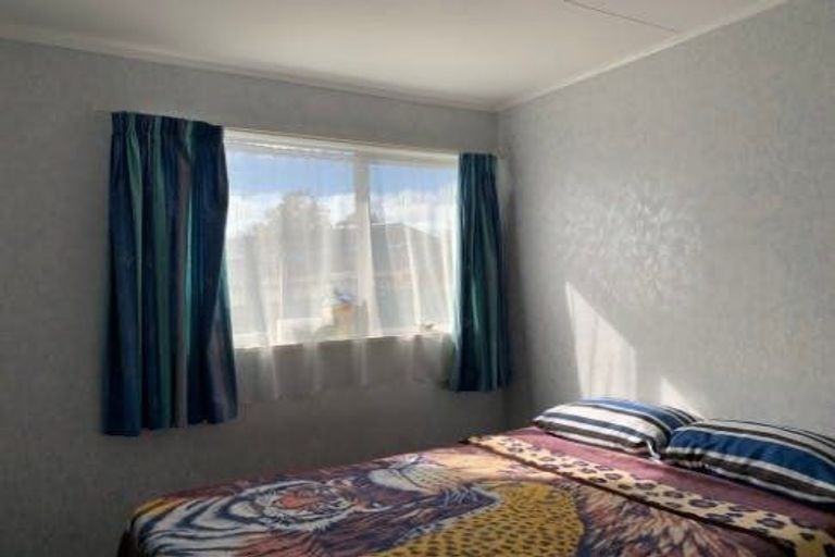 Photo of property in 8 Tainui Street, Castlecliff, Whanganui, 4501