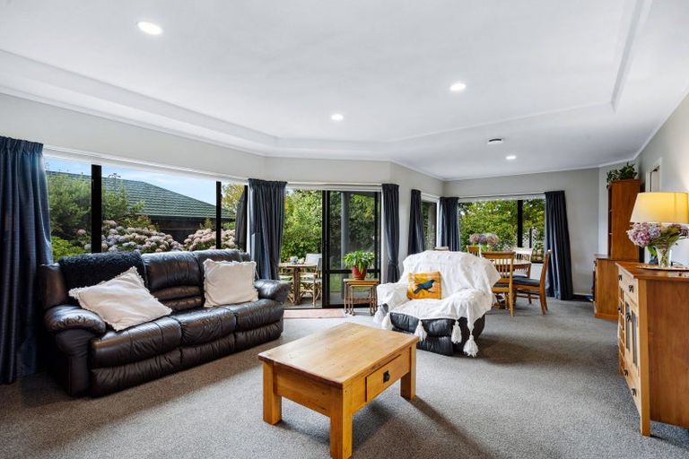 Photo of property in 20 Kingsgate Avenue, Havelock North, 4130